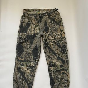 Mossy Oak Cabelas Camo Trouser Pants